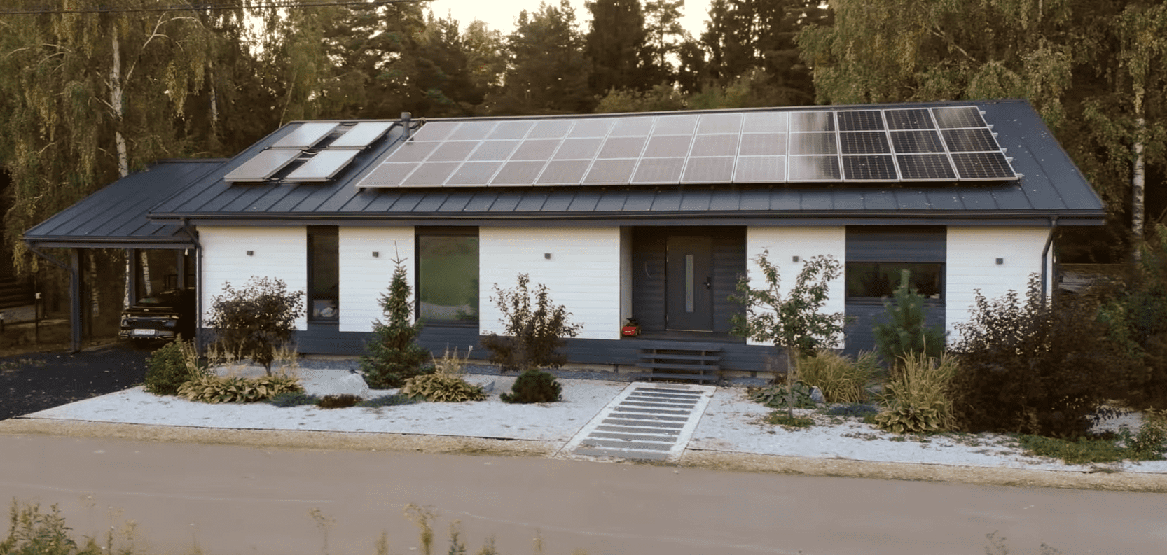 Солнечные батареи в электросистеме деревянного дома